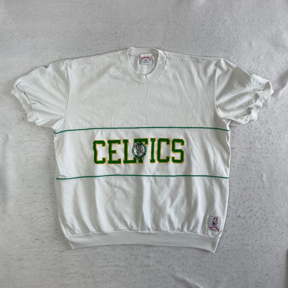 Nutmeg Mills Boston Celtics Sweatshirt XL White Vintage NBA Pullover Made In USA